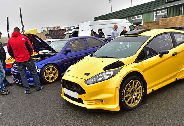 Ford Live Thumb 2